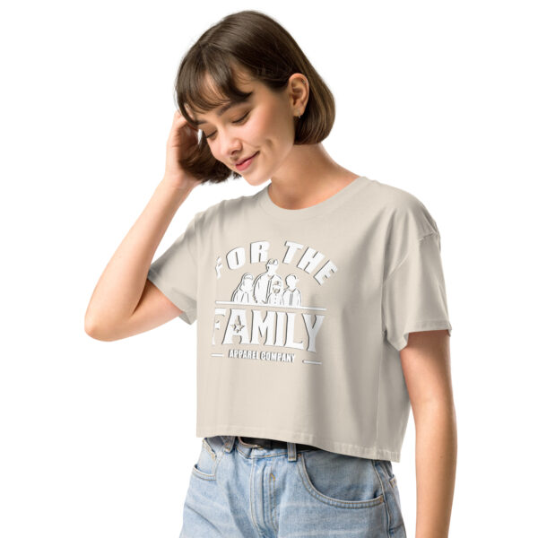 FOR THE FAMILY Women’s crop top - Image 19